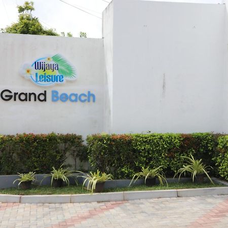 Grand Beach Wadduwa Εξωτερικό φωτογραφία