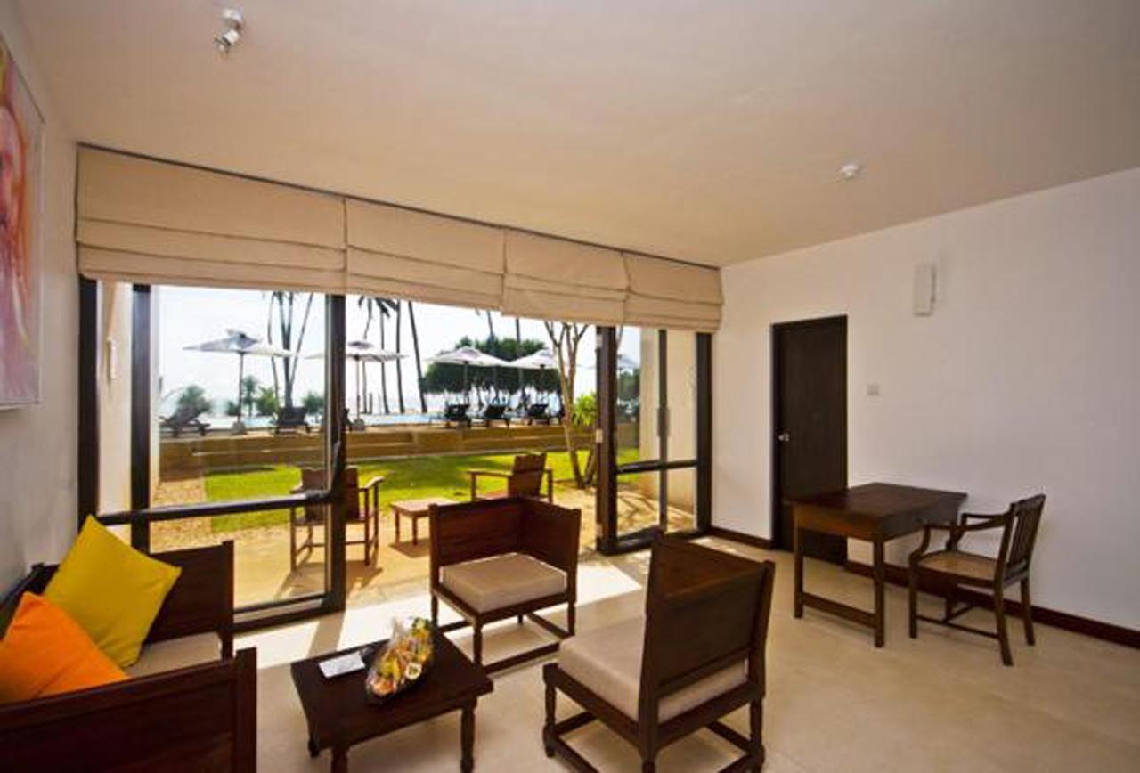Grand Beach Wadduwa Εξωτερικό φωτογραφία