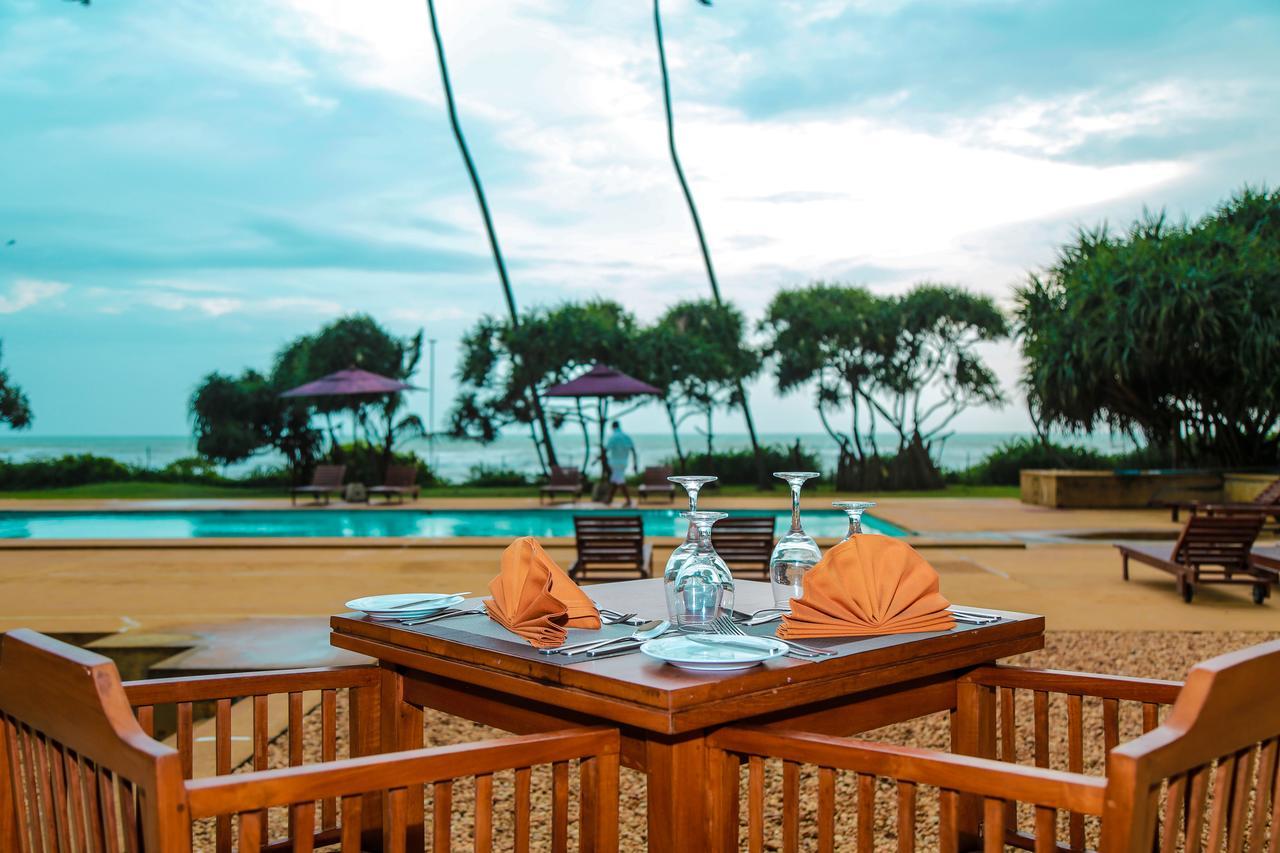 Grand Beach Wadduwa Εξωτερικό φωτογραφία